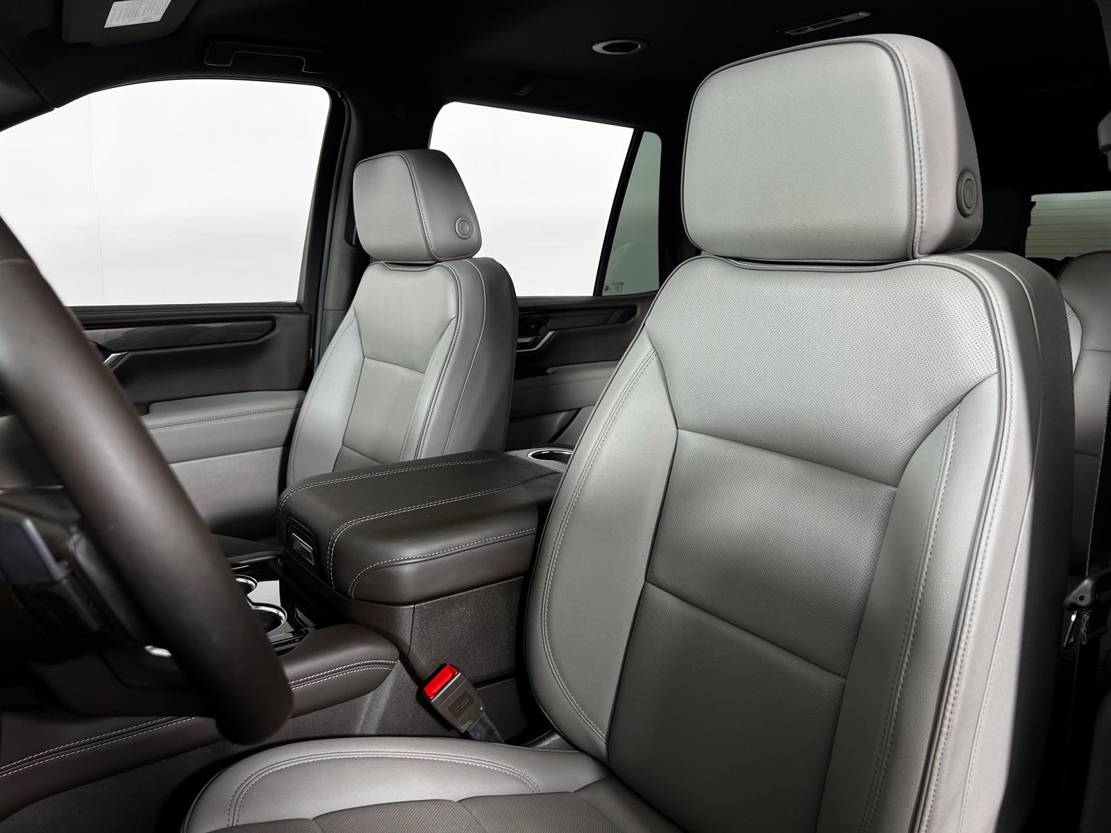 Thumbnail: 2025 GMC Yukon - 13