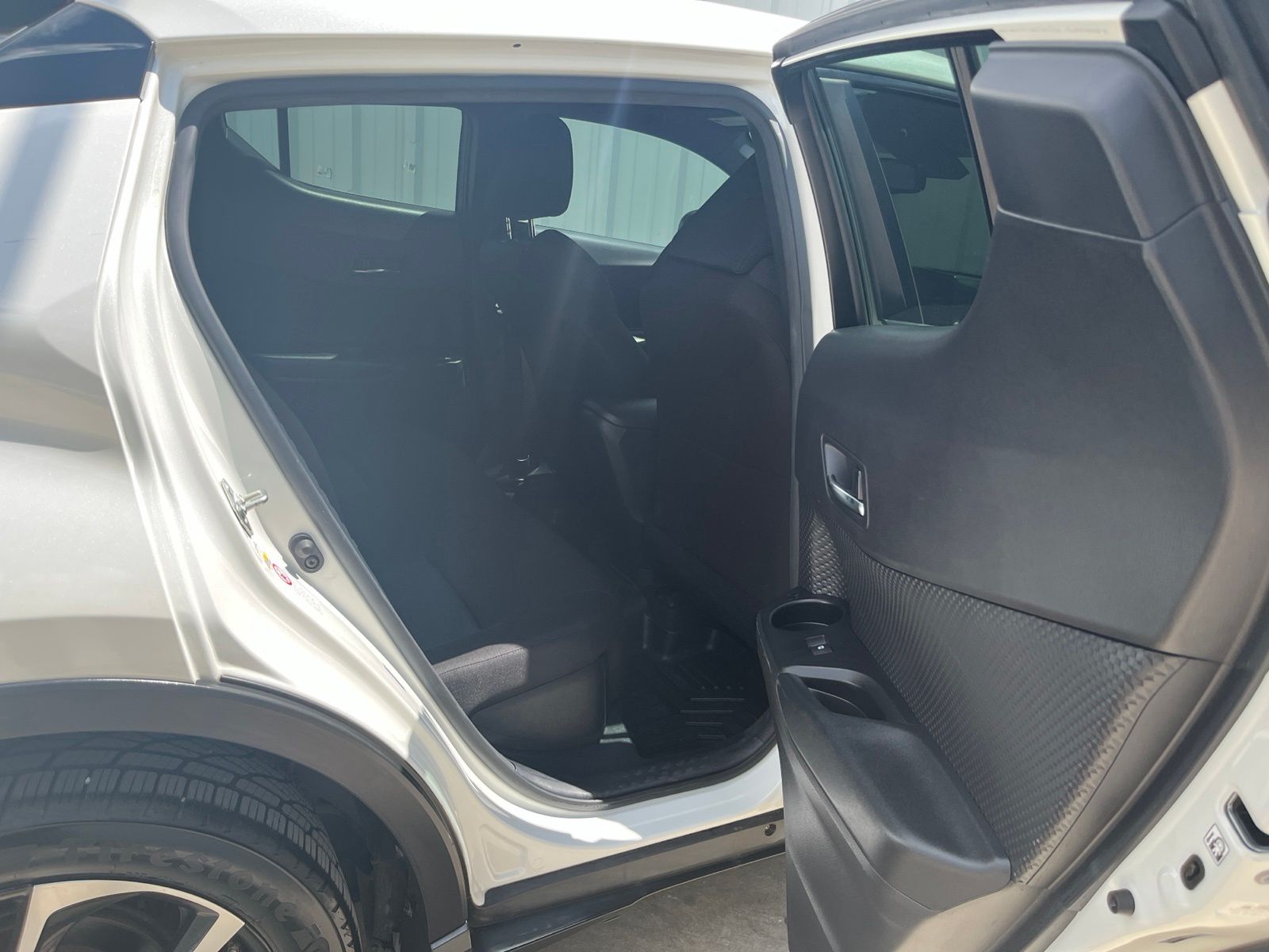 Used Car 2018 Toyota C-hr  Xle For Sale Under $15,000 In Austin, Texas