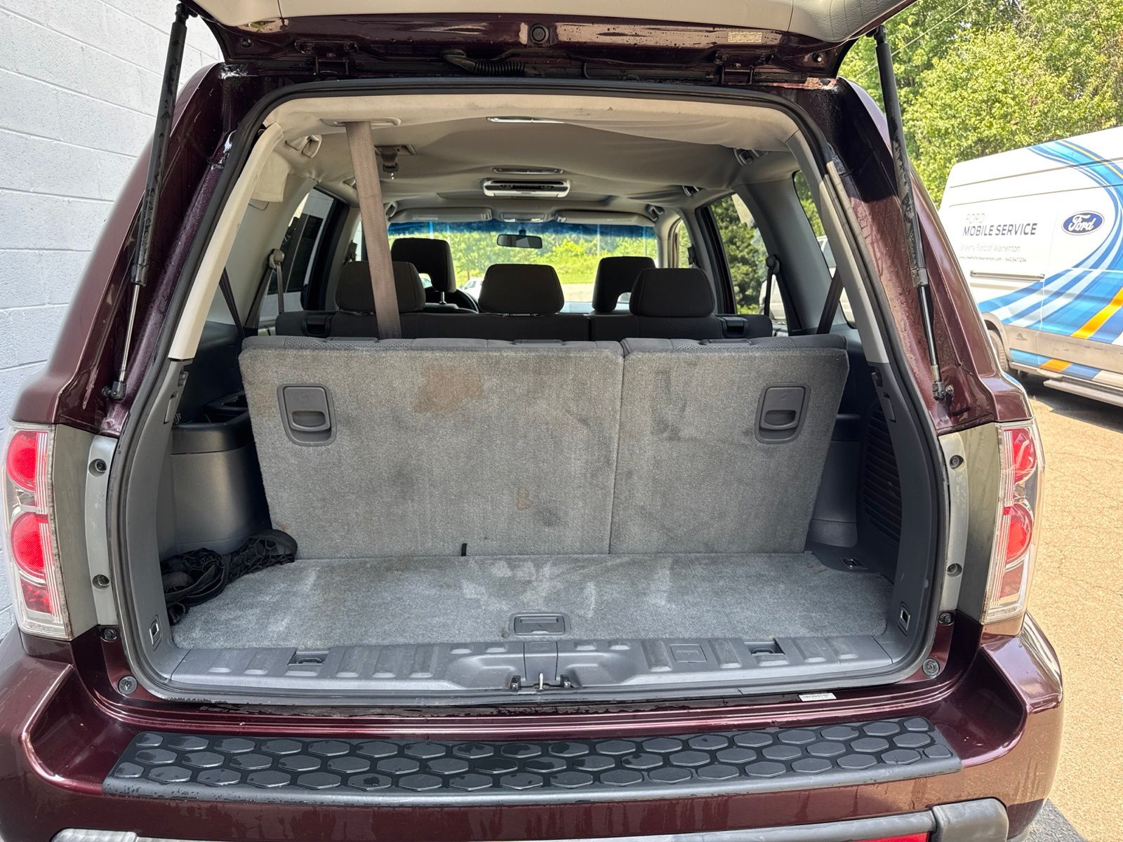 Used 2008 Dark Cherry Pearl Honda SE image 15