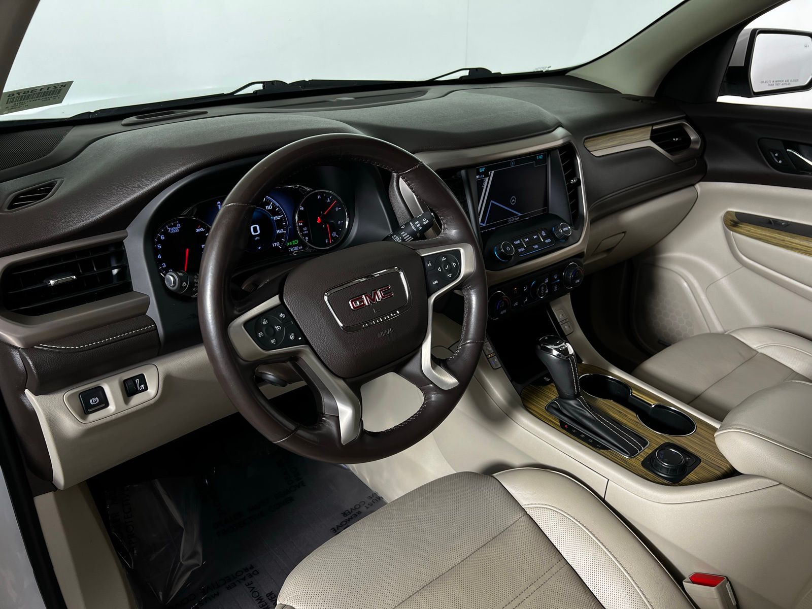 2019 GMC Acadia Denali 12