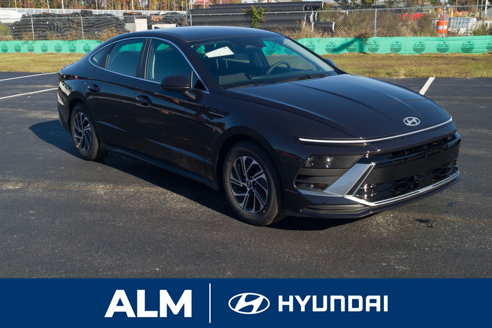 2026 Hyundai Sonata Hybrid Blue photo 3