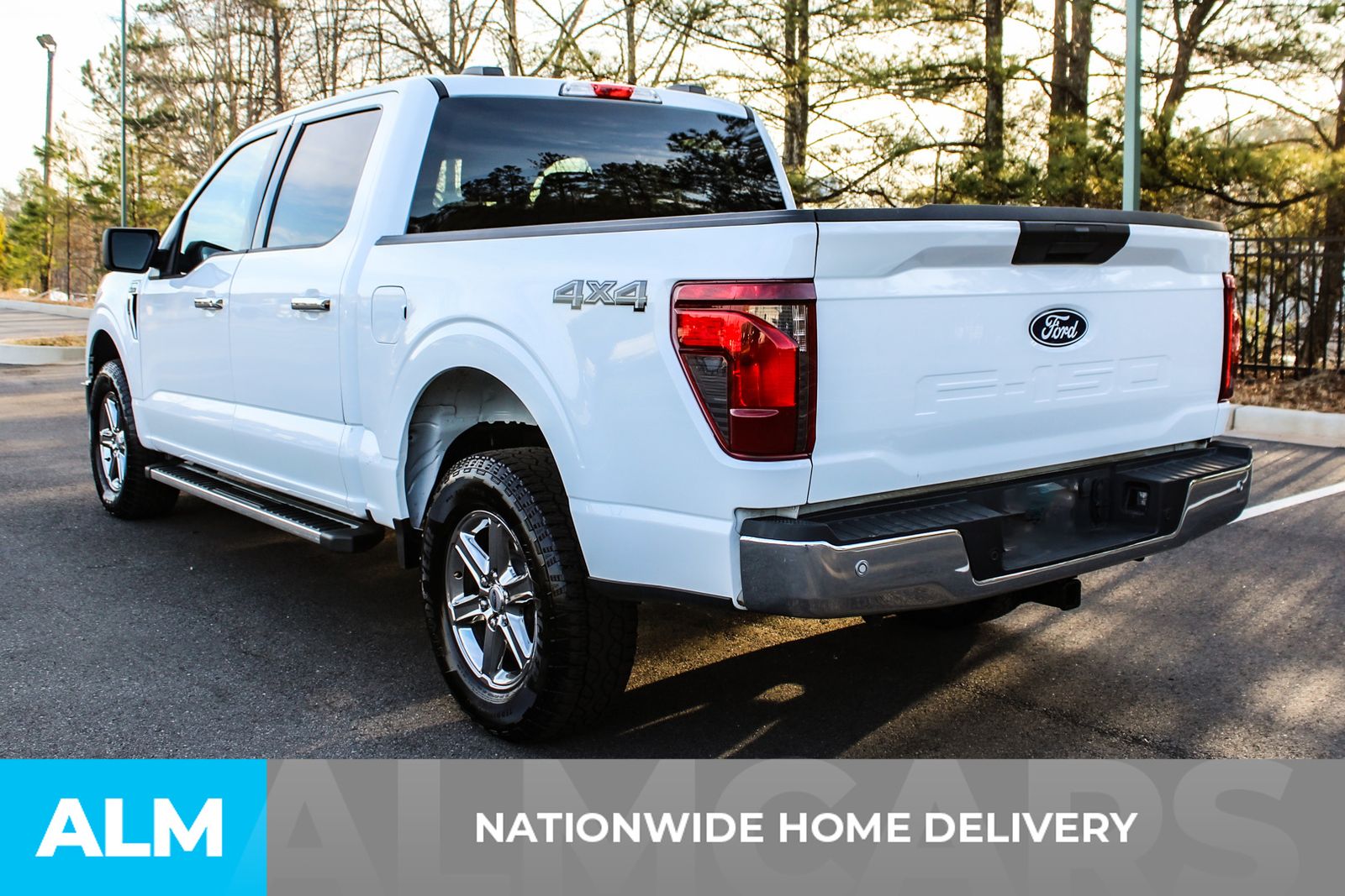 Used 2025 White Ford XLT image 4