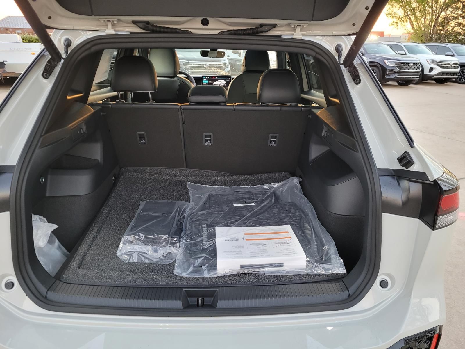 new 2026 Volkswagen Tiguan car, priced at $34,180