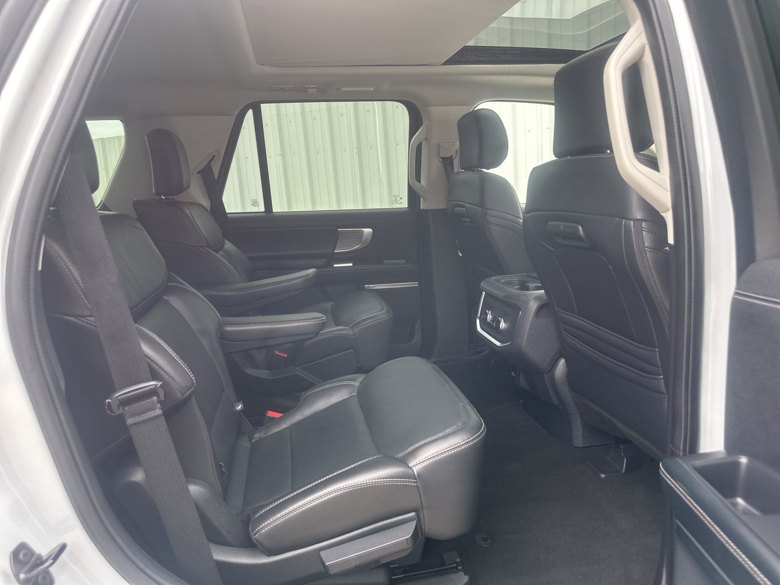 Used Car 2025 Ford Expedition  Platinum For Sale Under $70,000 In Austin, Texas