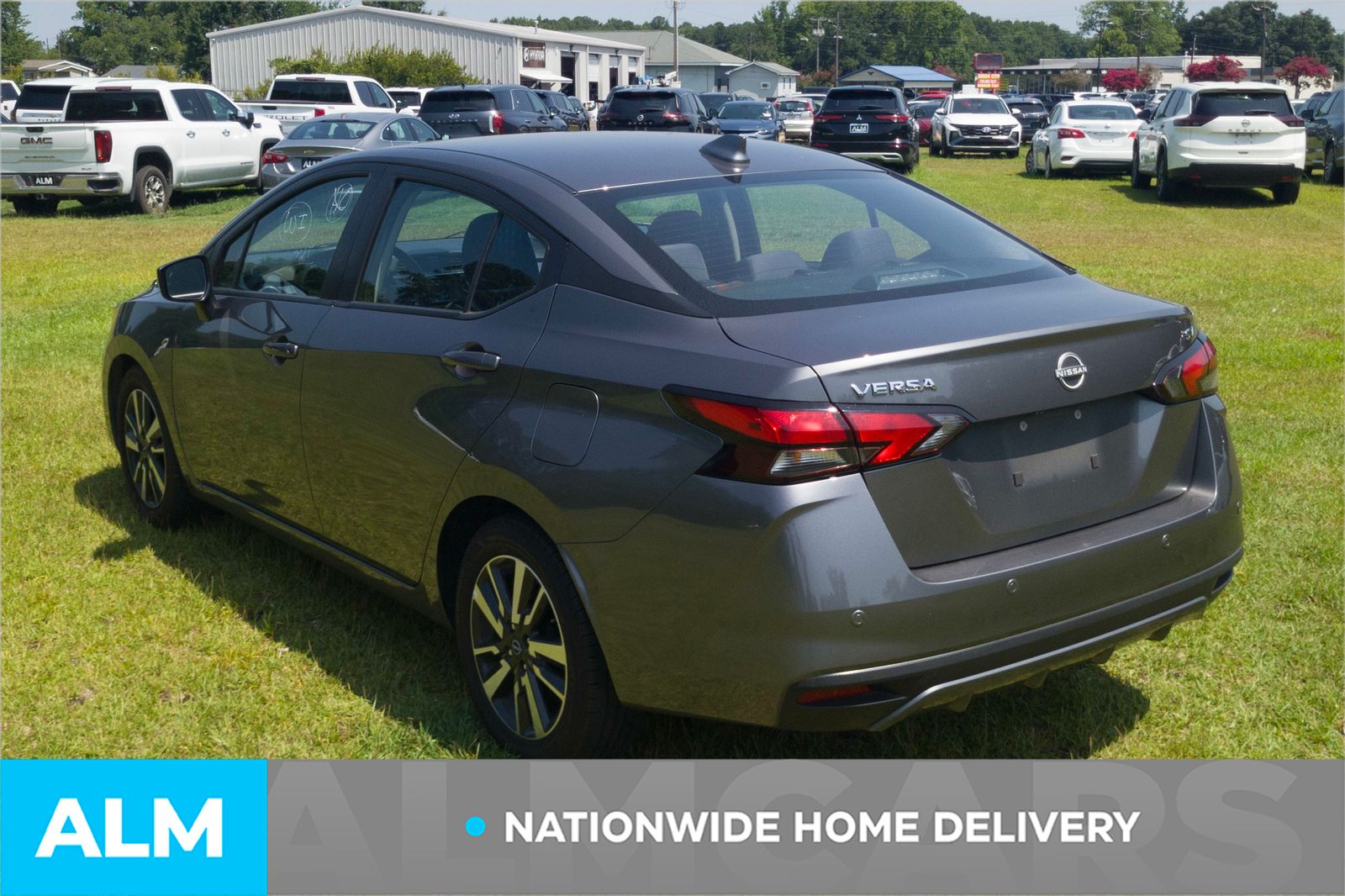 Used 2024 Gun Metallic Nissan 1.6 SV image 5