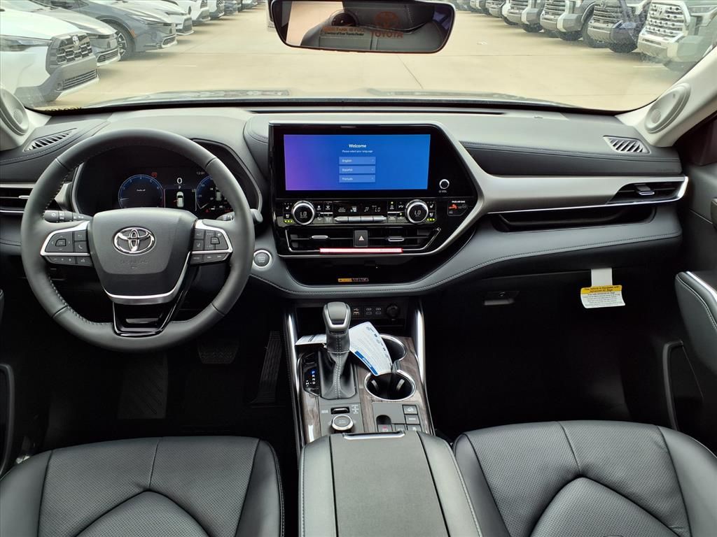 2026 Toyota Highlander Limited Black at Don McGill Toyota