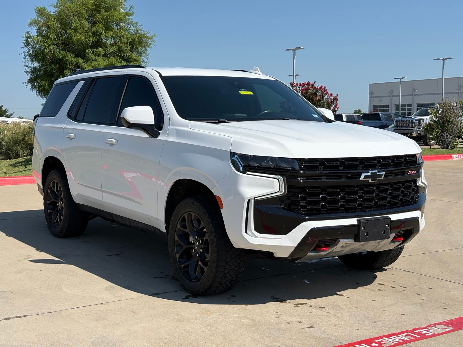 Summit White 2023 Chevrolet Tahoe SUV / Crossover Four-Wheel Drive