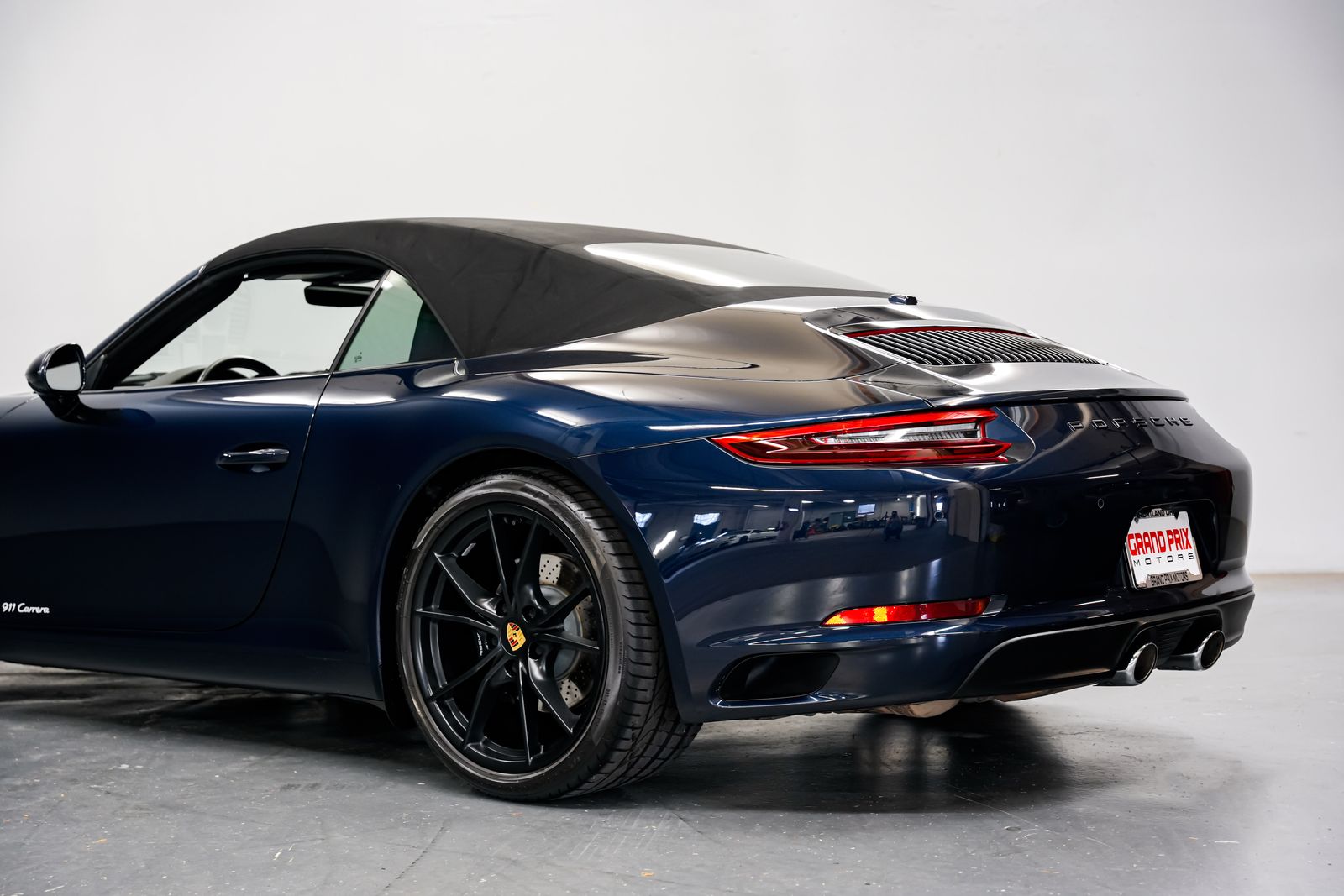 2017 Porsche 911 Carrera — photo 34