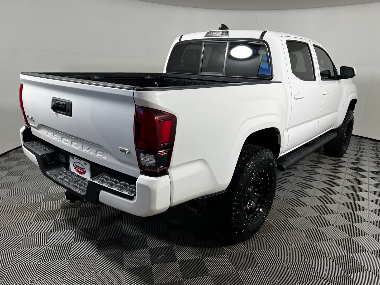 Thumbnail: 2022 Toyota Tacoma - 5
