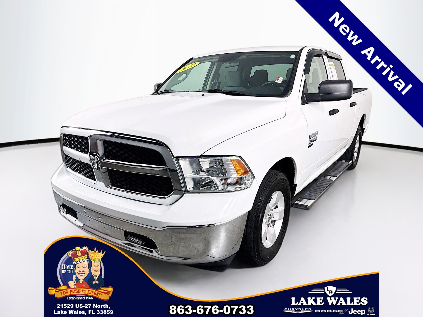 View vehicle photo 3