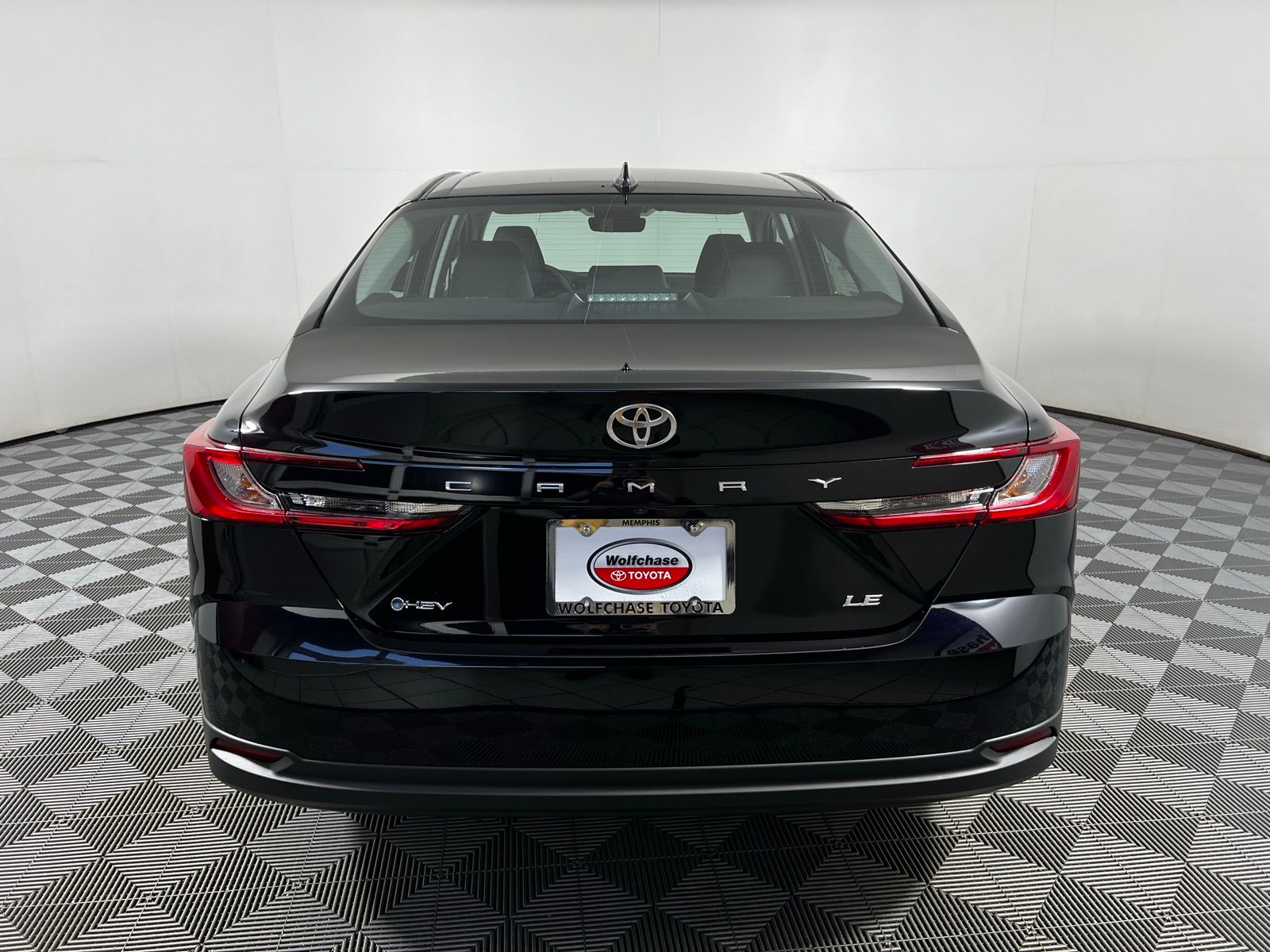 2025 Toyota Camry LE 6