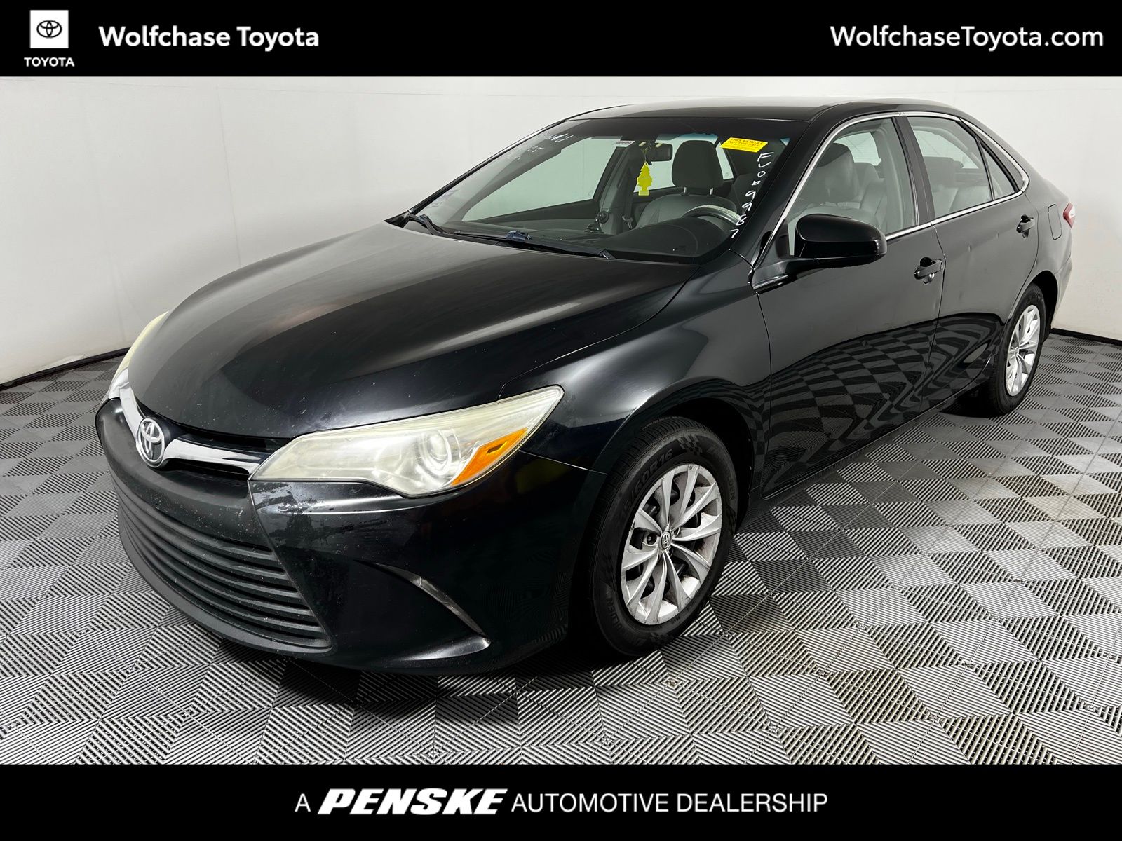 2015 Toyota Camry LE Hero Image