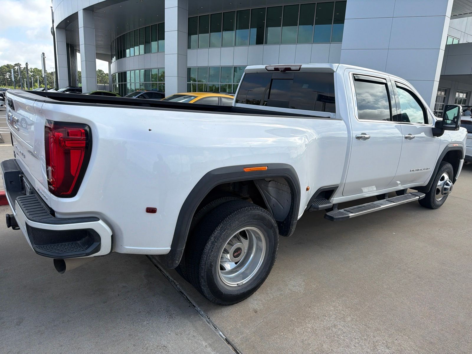 car-gallery-3