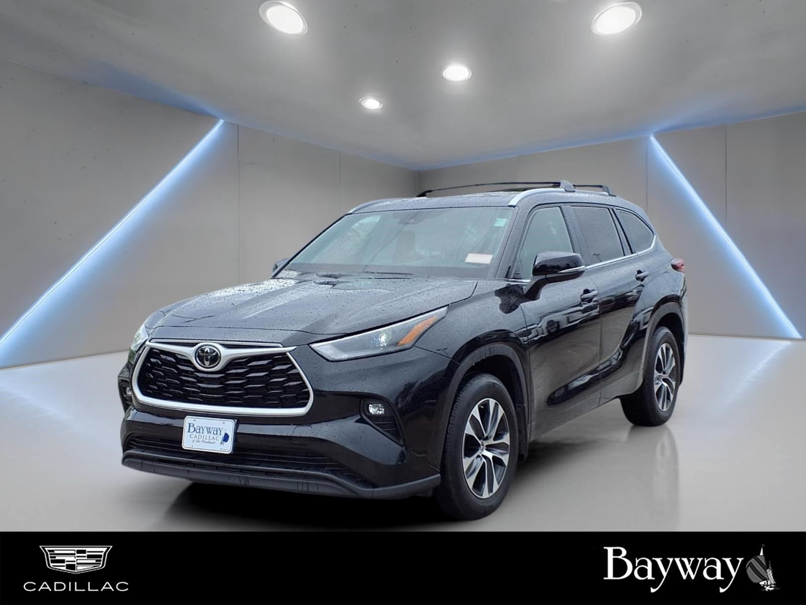 Midnight Black Metallic 2024 Toyota Highlander SUV / Crossover All-Wheel Drive 8-Speed Automatic