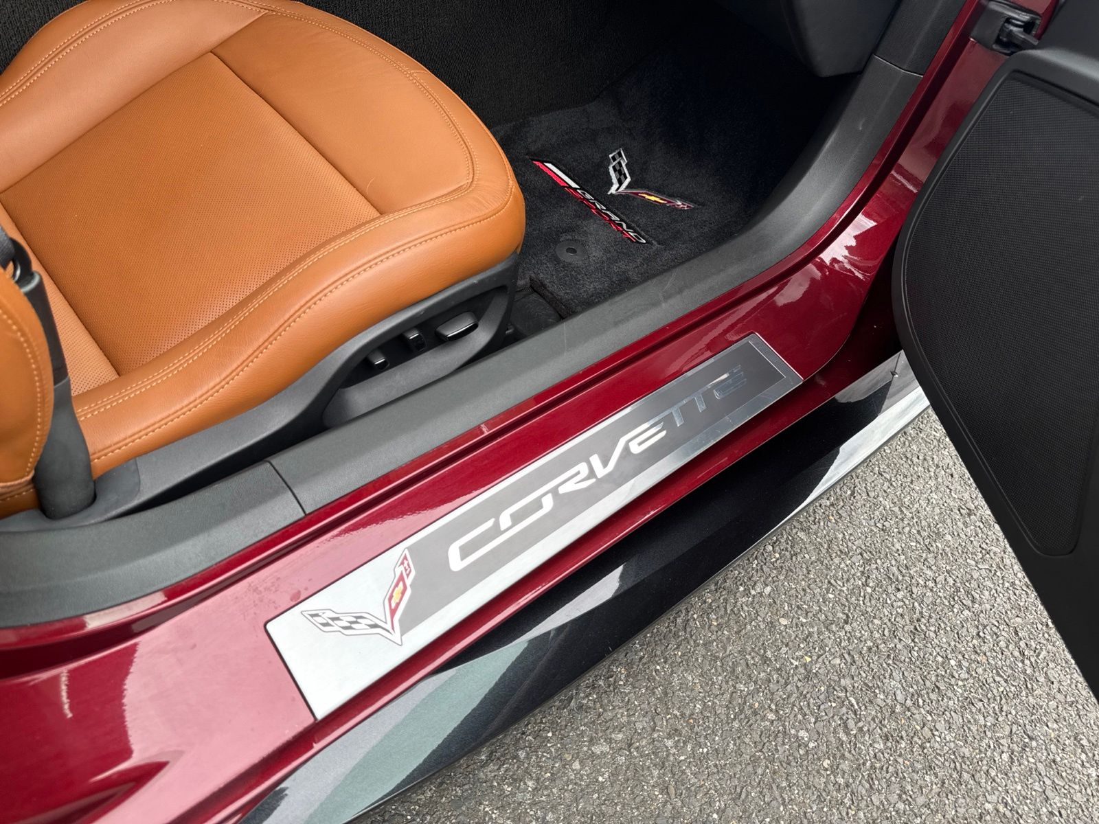 Used 2017 Long Beach Red Metallic Tintcoat Chevrolet Grand Sport image 34