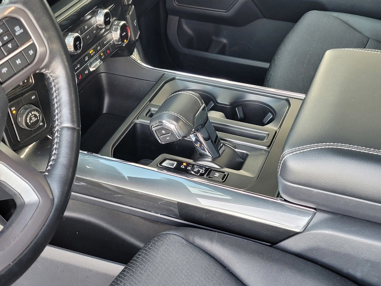 Used 2022 Gray Ford XLT image 20