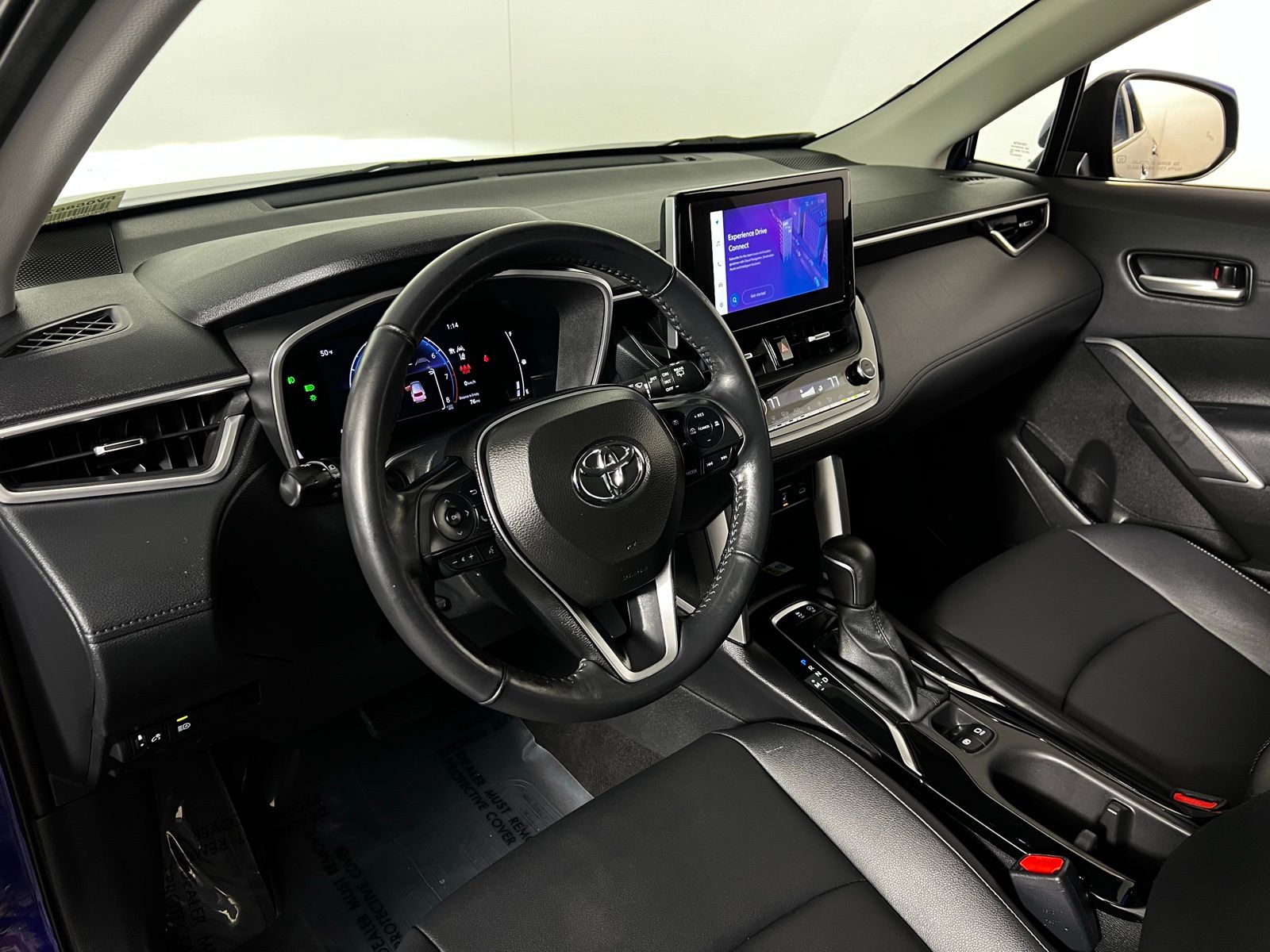 2023 Toyota Corolla Cross XLE 11