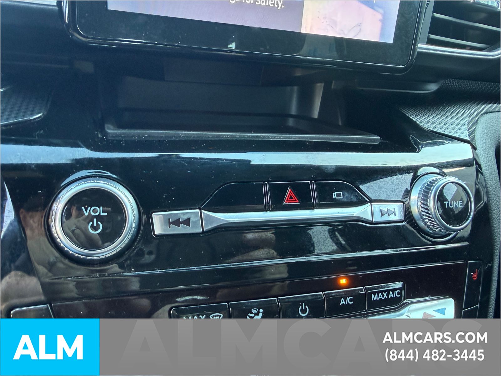 Used 2024 Agate Black Metallic Ford XLT image 17