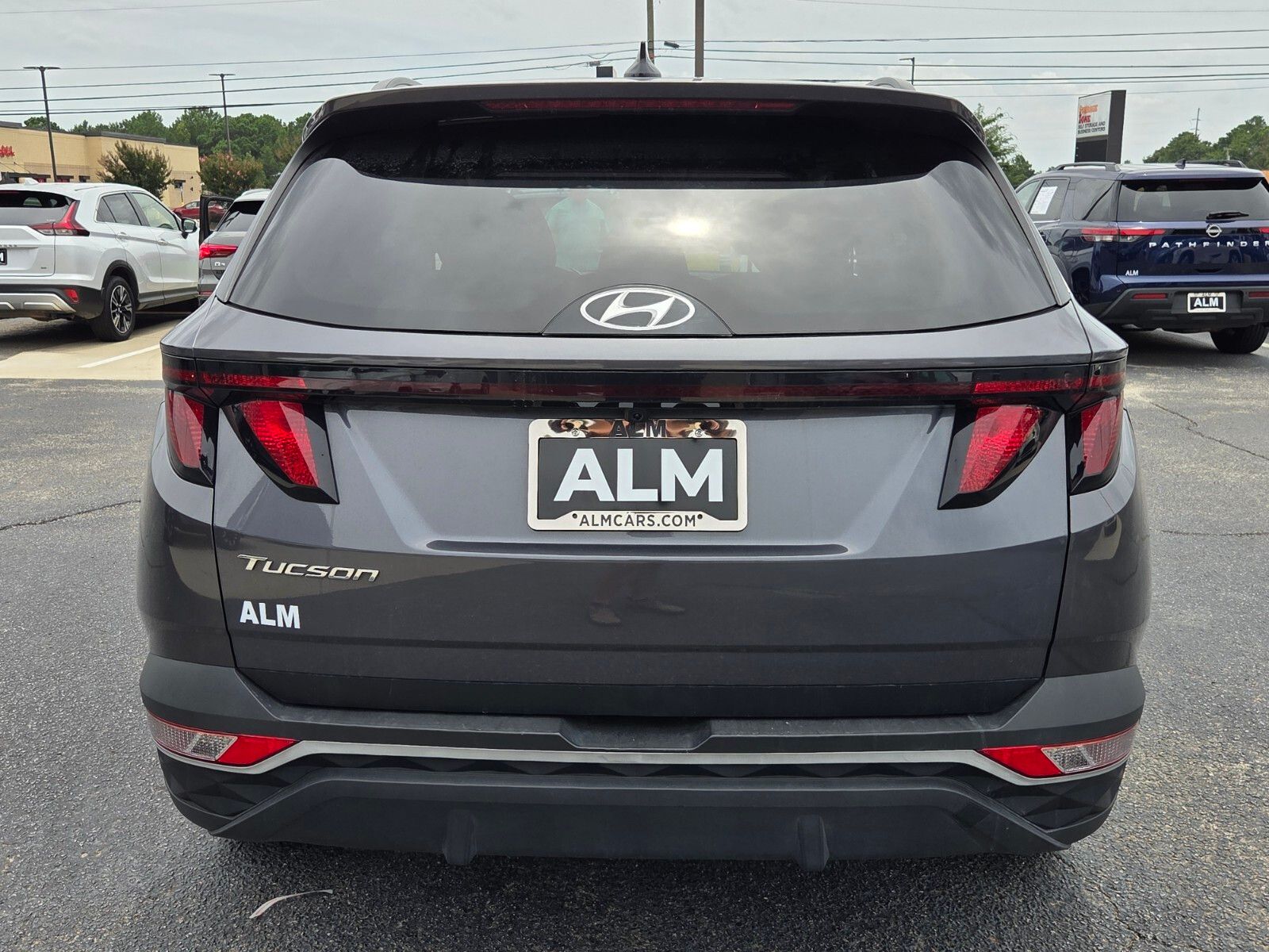 Used 2024 Gray Hyundai SEL image 9