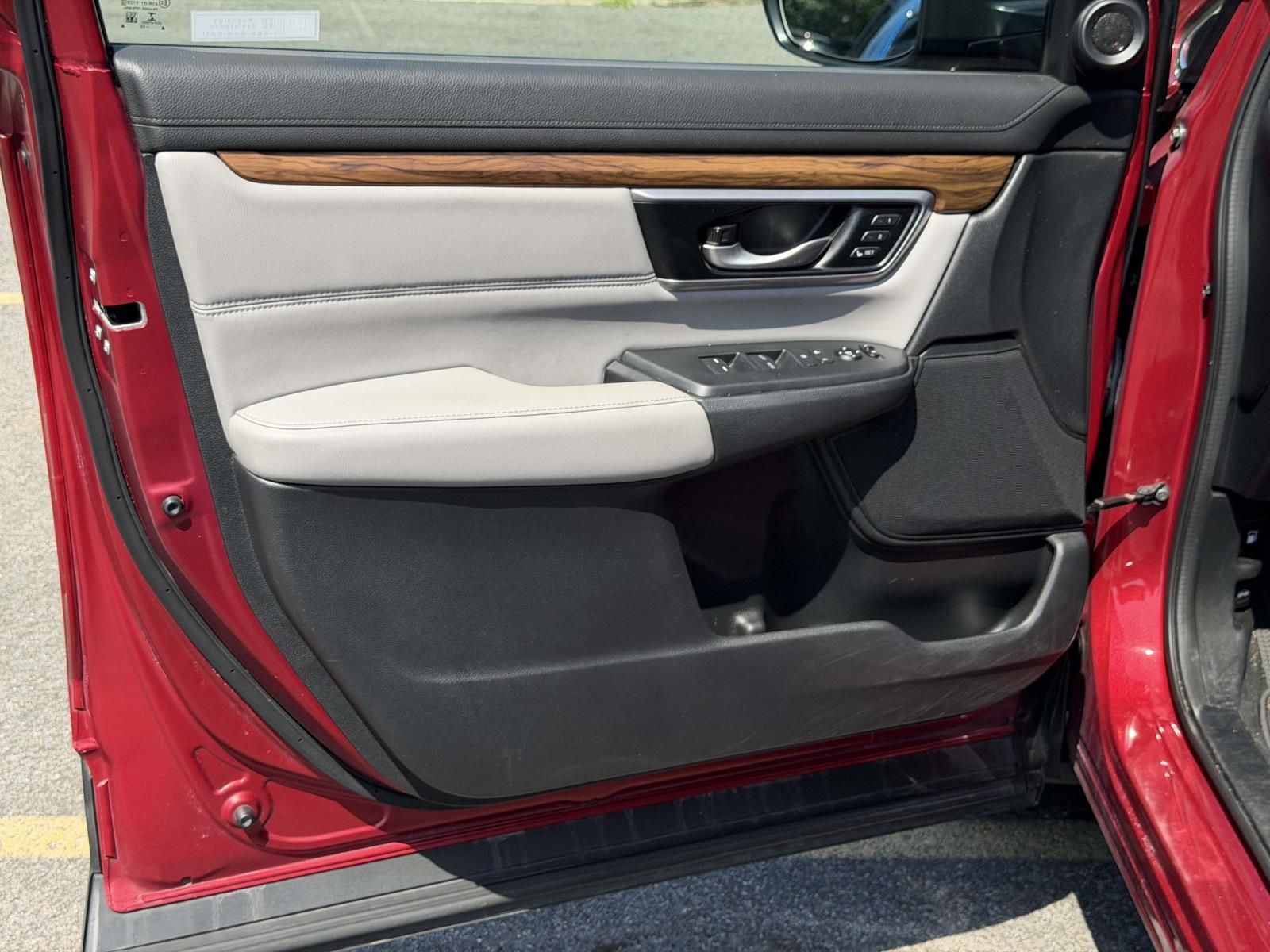 Used 2022  Honda EX-L image 22