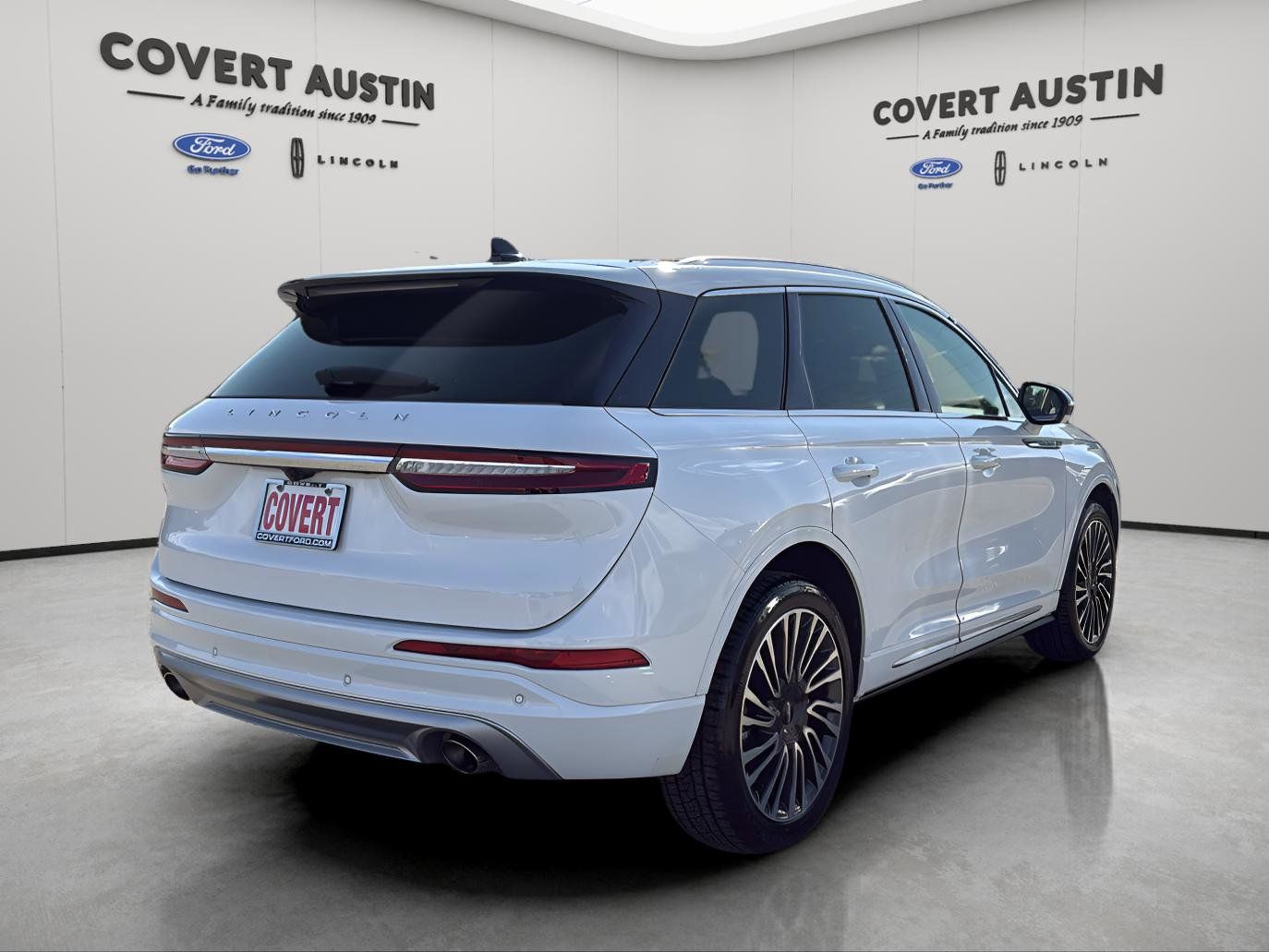 Used Car 2020 Lincoln Corsair  Reserve For Sale Under $30,000 In Austin, Texas