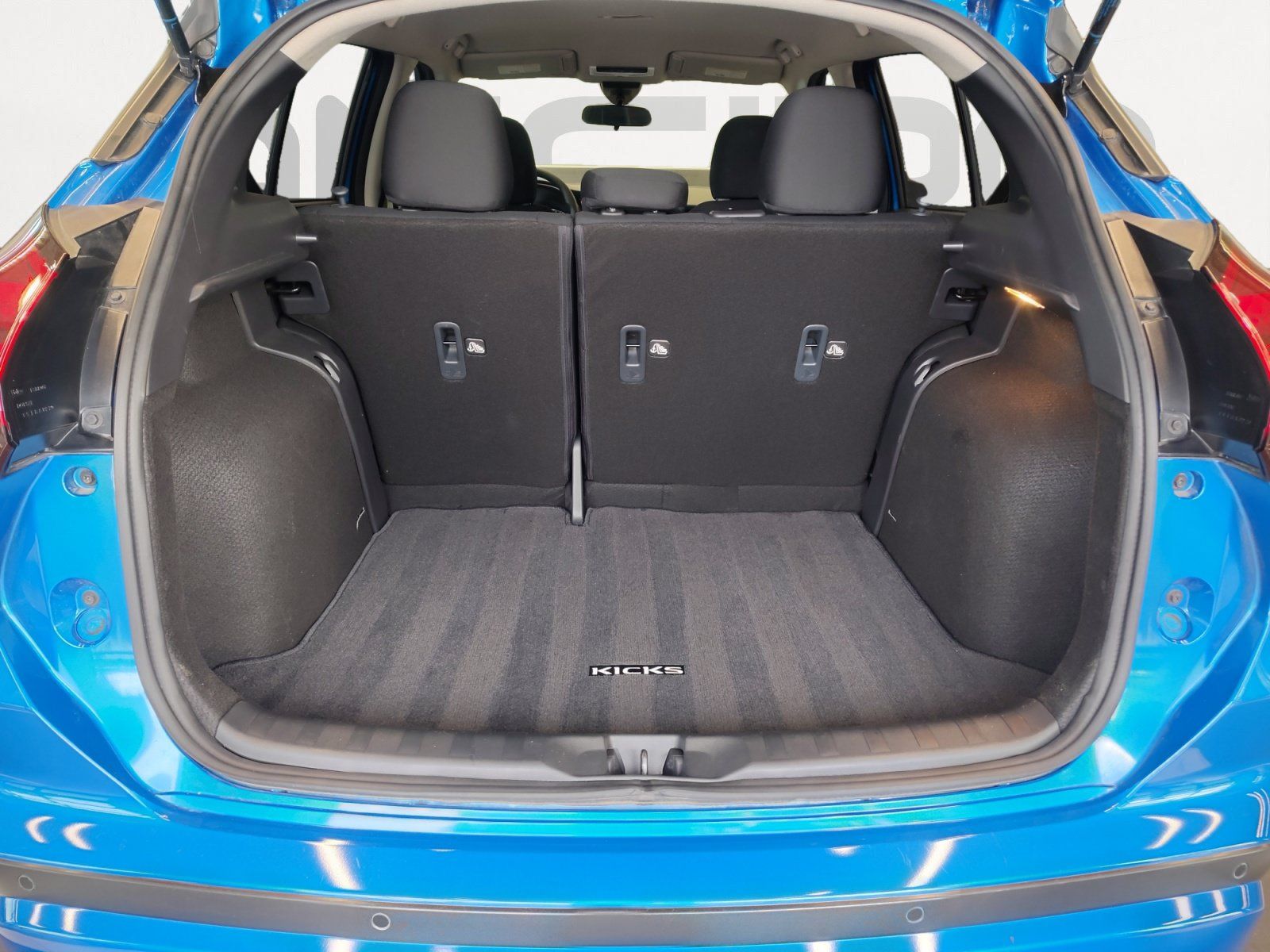Used Car 2025 Nissan Kicks Play  S For Sale Under $20,000 In San Antonio, Texas