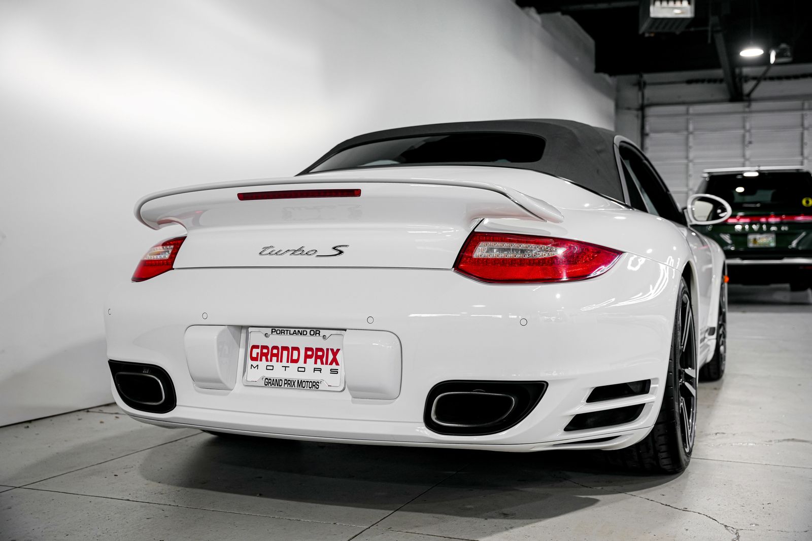 2011 Porsche 911 Turbo S — photo 39
