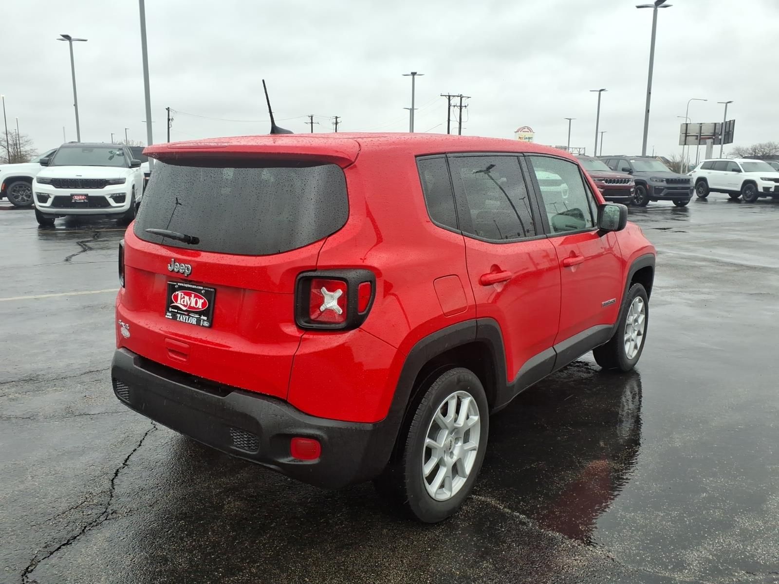 View vehicle photo 7