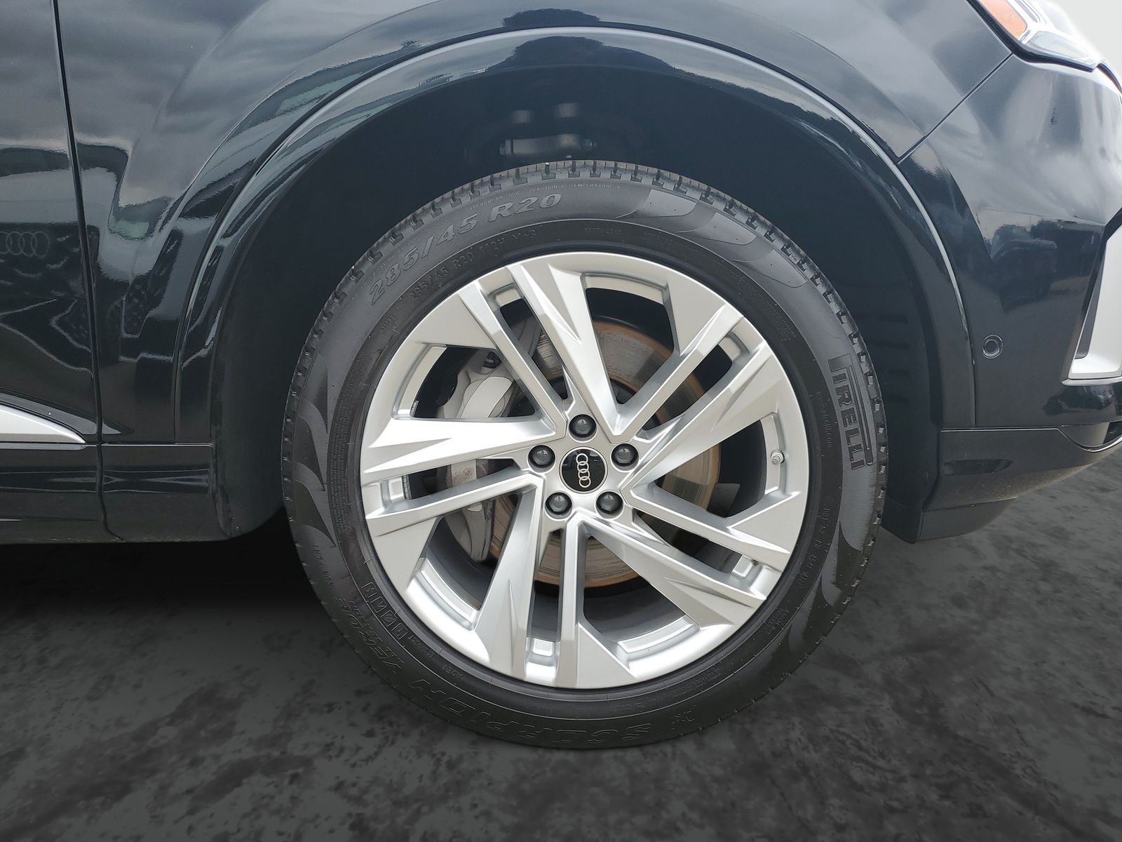 Vehicle photo