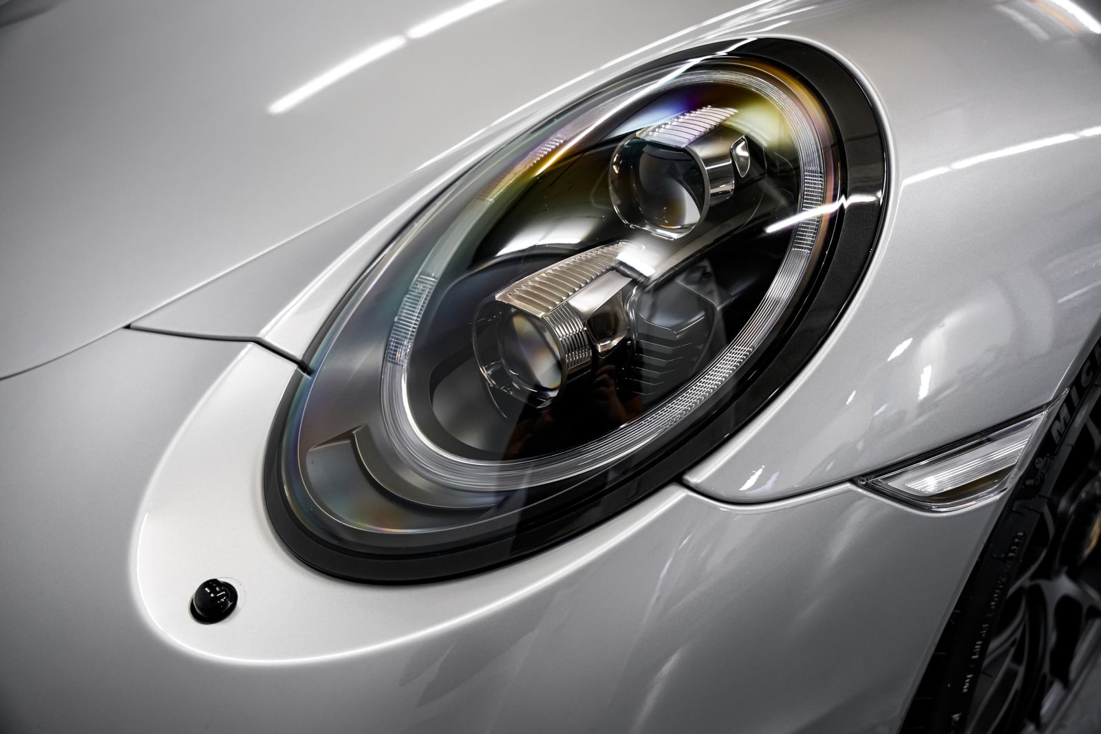 2015 Porsche 911 Carrera GTS — photo 33