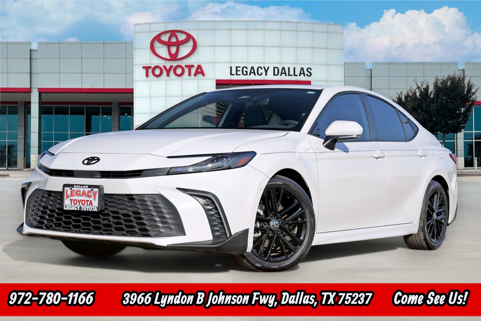 Wind Chill Pearl/Midnight Black Metallic 2025 Toyota Camry SE FWD Sedan Front-Wheel Drive Continuously Variable Transmission