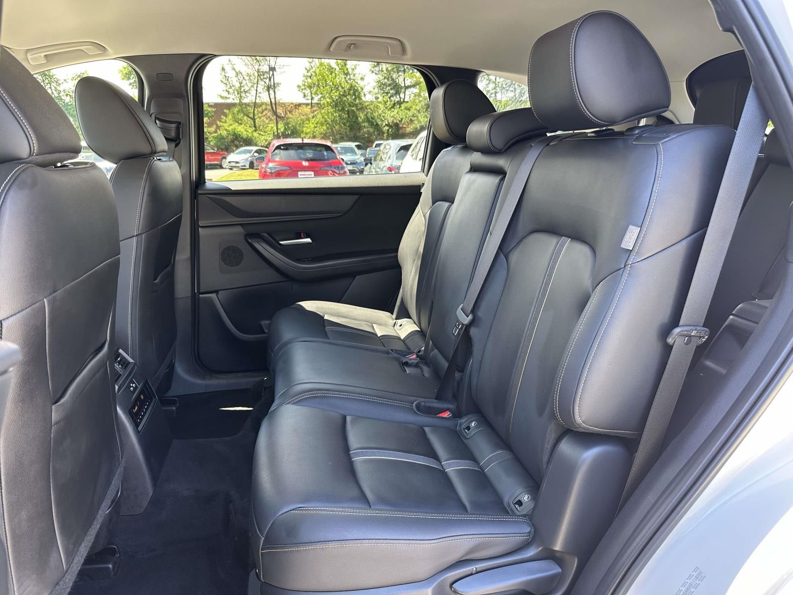 Used 2024 White Mazda 3.3 Turbo Select image 6