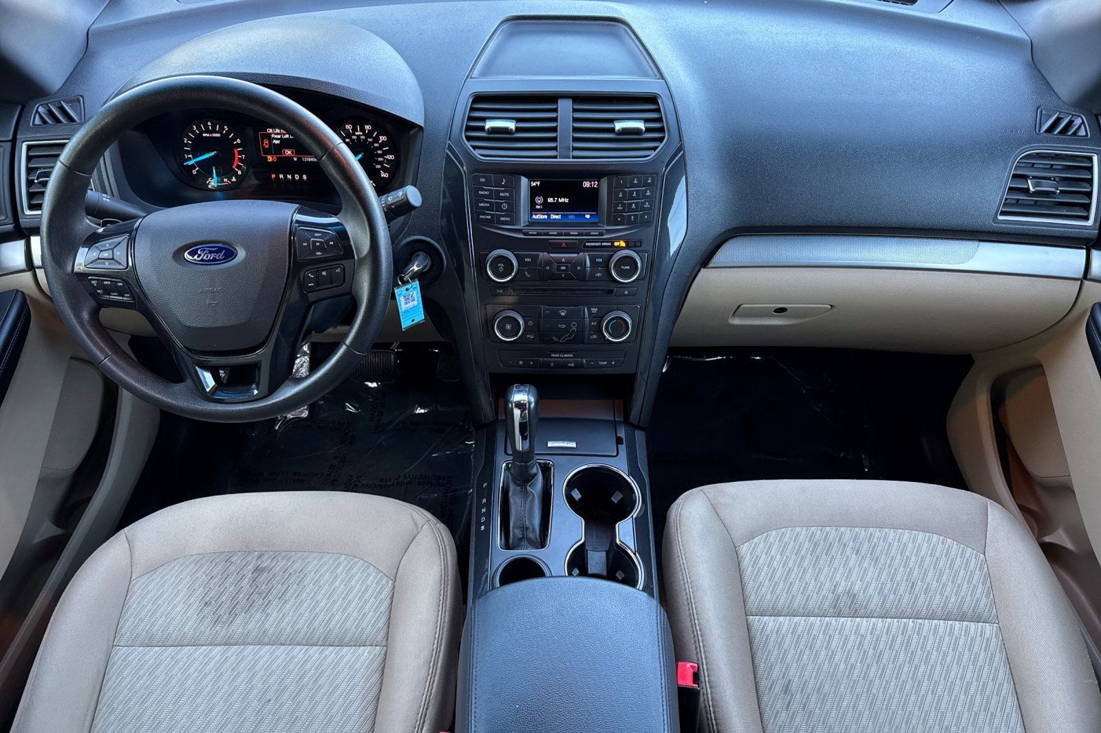 View vehicle photo 5