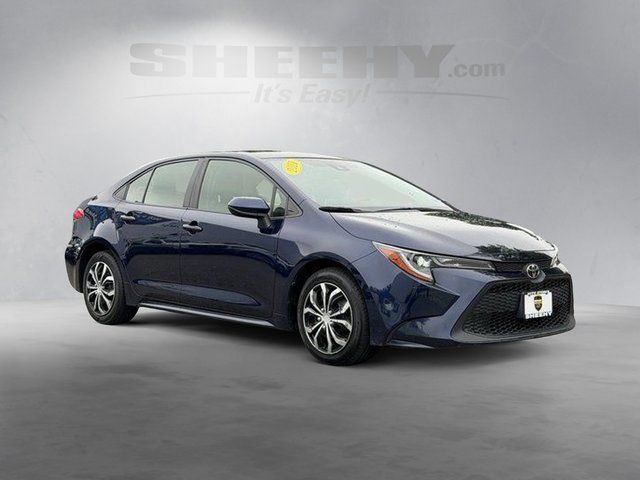 Used 2021 Blueprint Toyota LE image 2