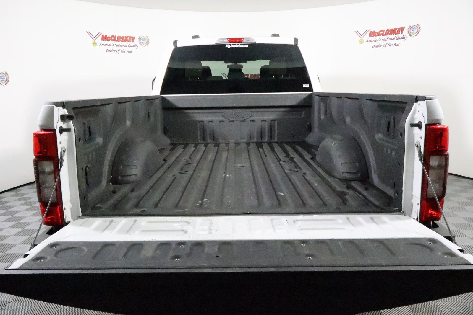 2022 Ford F-350SD XLT photo