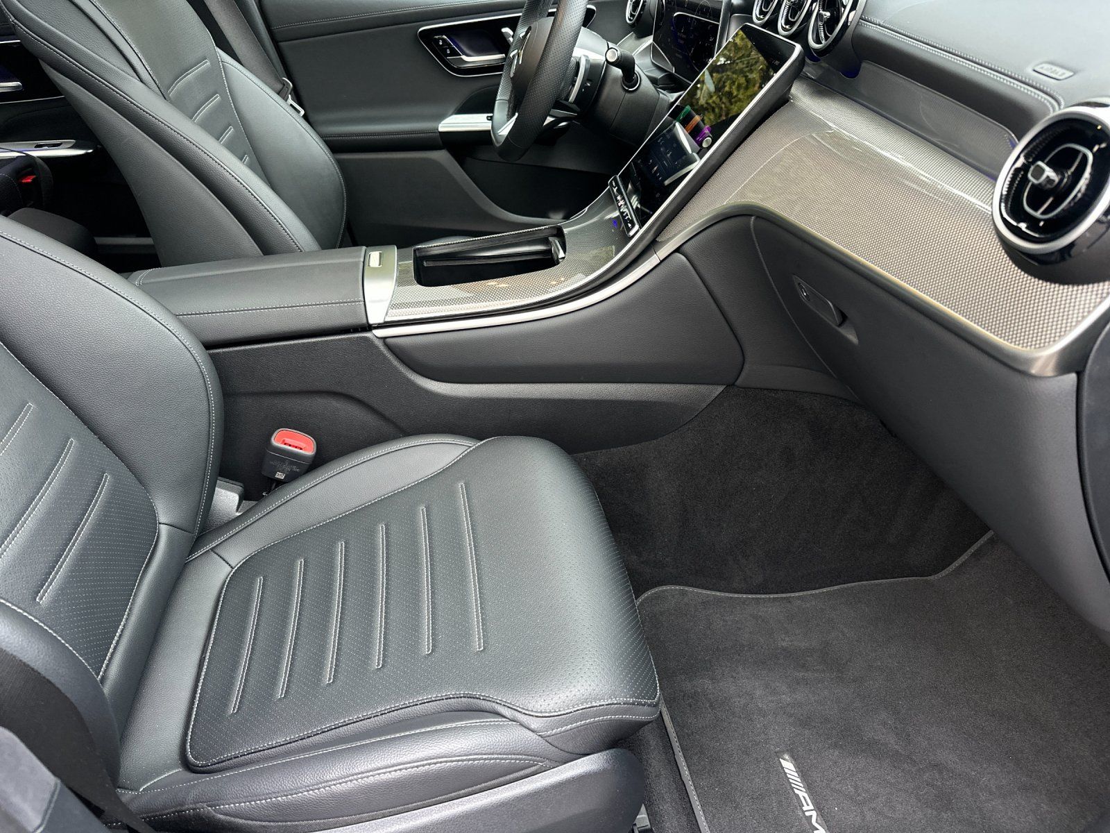 used 2025 Mercedes-Benz GLC car, priced at $47,498
