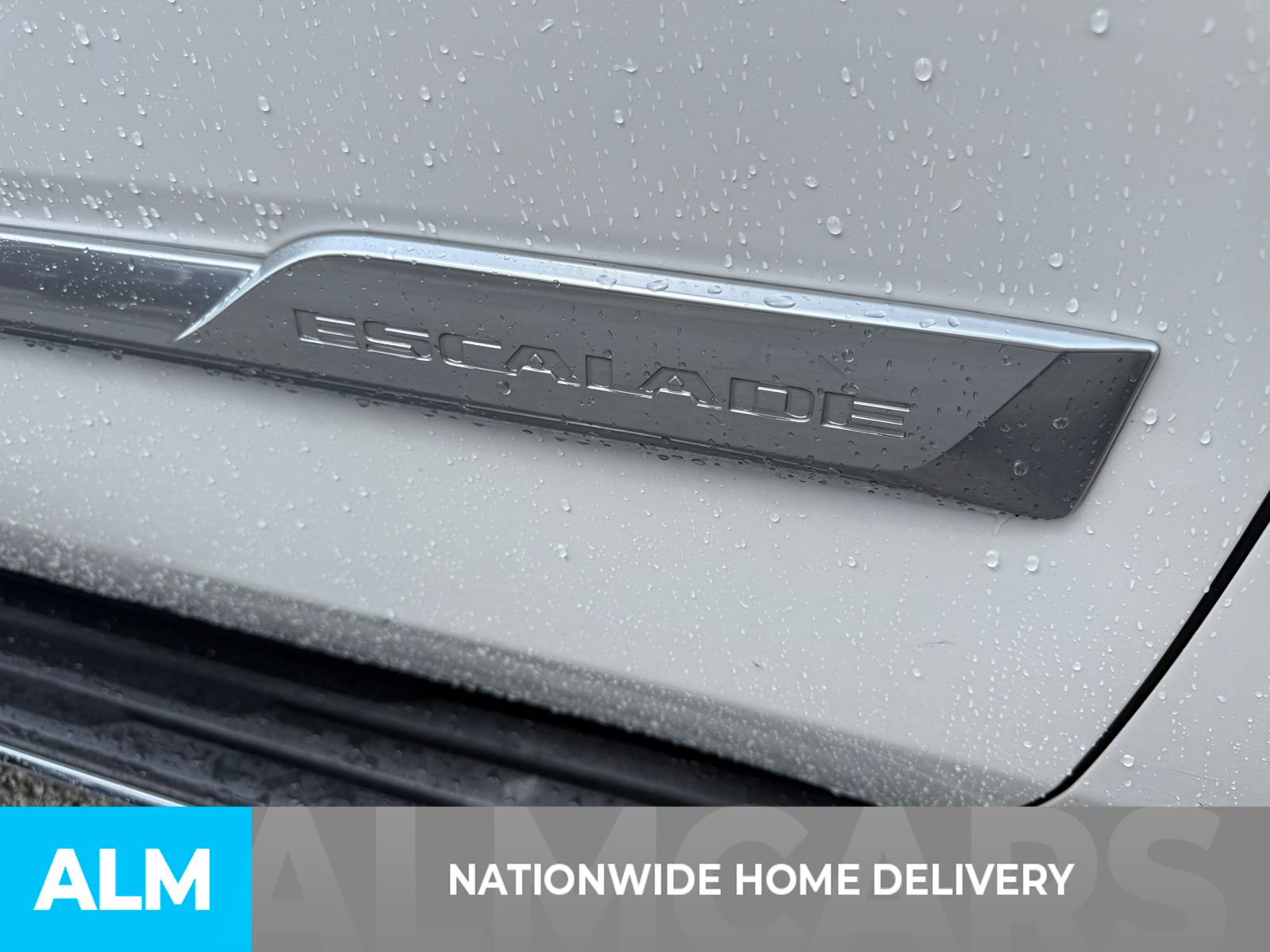 Used 2020 White Cadillac Luxury image 4
