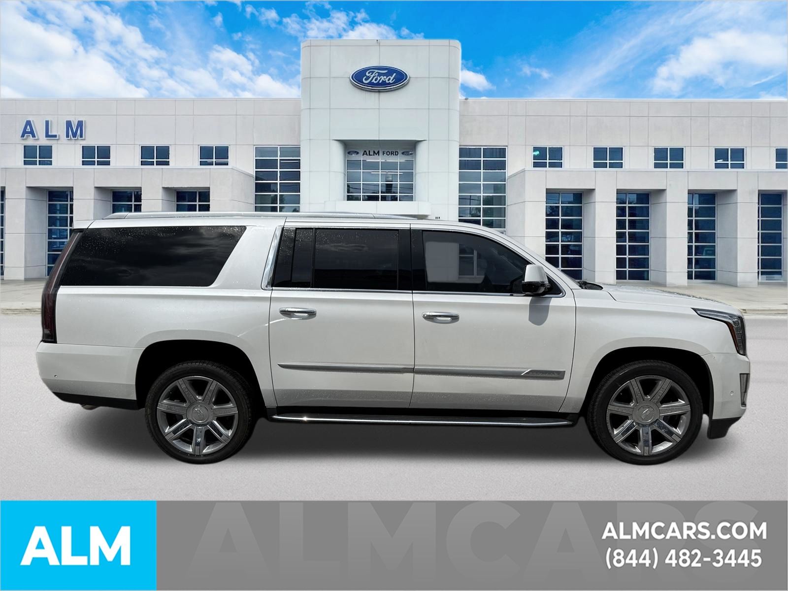 Used 2020 White Cadillac Luxury image 5