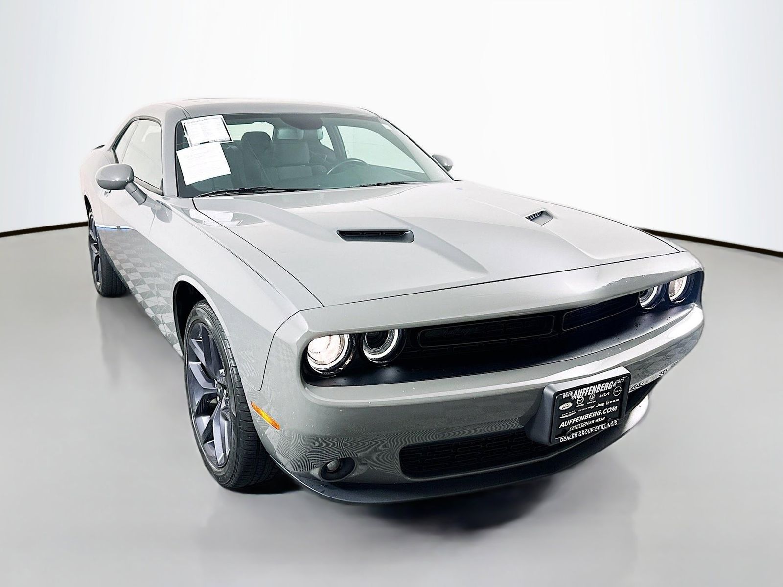2023 Dodge Challenger SXT RWD