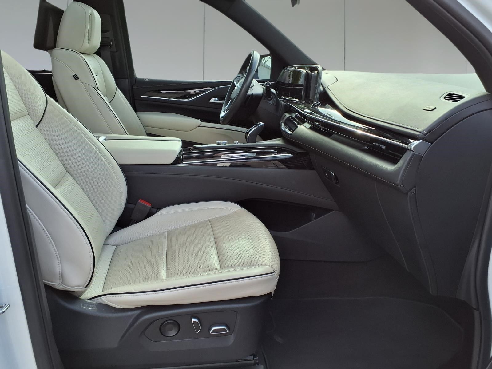 2023 Cadillac Escalade ESV Sport White at Bayway Cadillac of The Woodlands