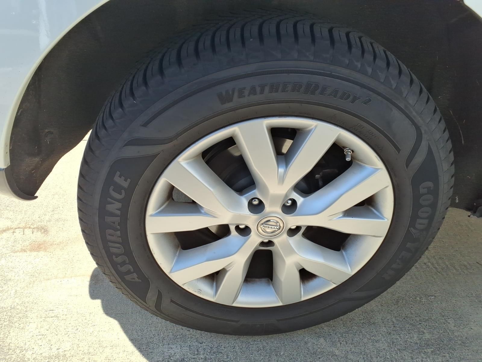 2014 Nissan Murano SL White at Parkway Family Mazda