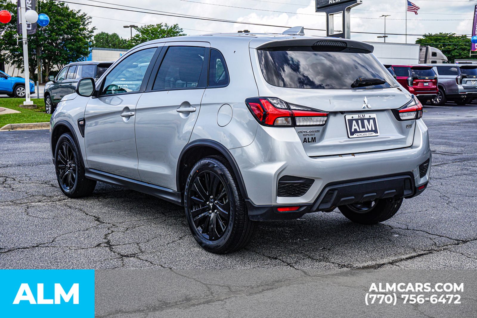Used 2025 Silver Mitsubishi 2.0 SE image 7