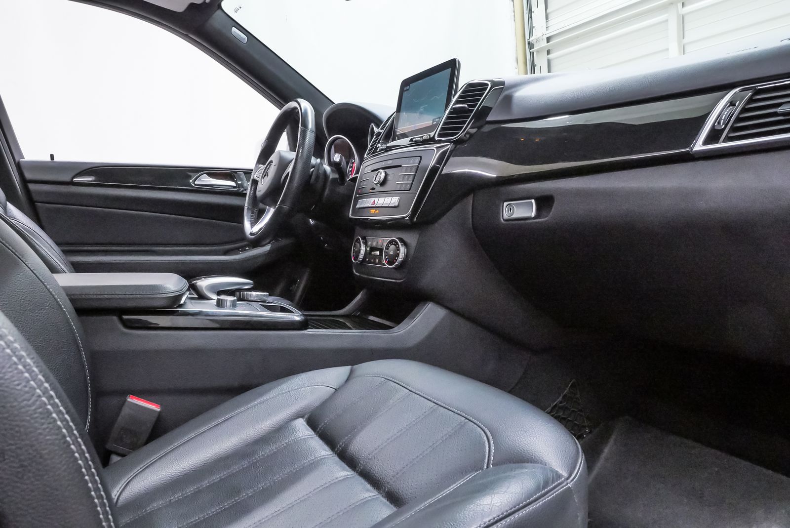 2017 Mercedes-Benz GLE GLE 350 White at Community Honda