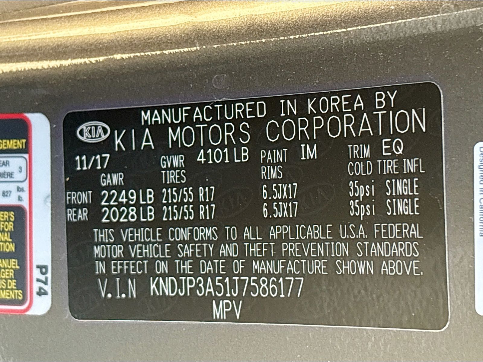 Used 2018 Gray Kia Plus image 28