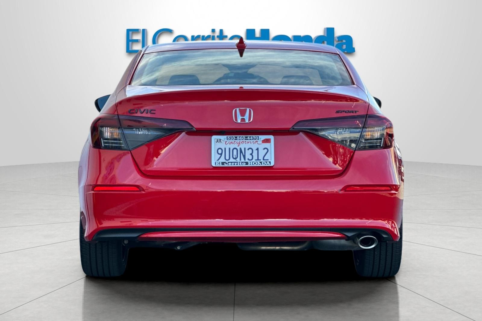 View vehicle photo 4