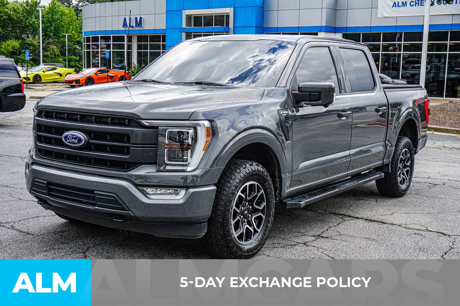 Used 2021  Ford Lariat image 5