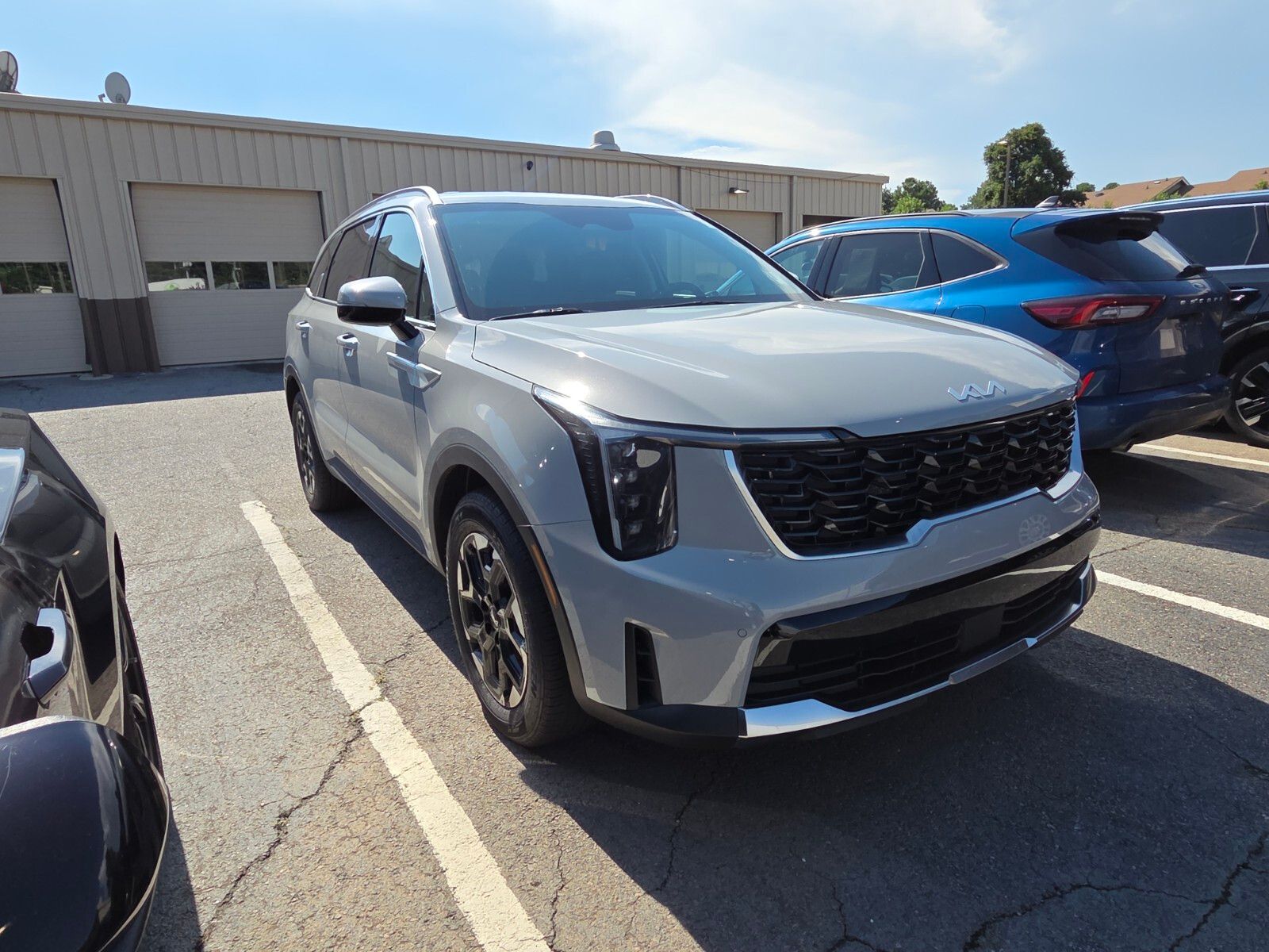 Wolf Gray 2025 Kia Sorento SUV / Crossover Front-Wheel Drive 8-Speed Automatic