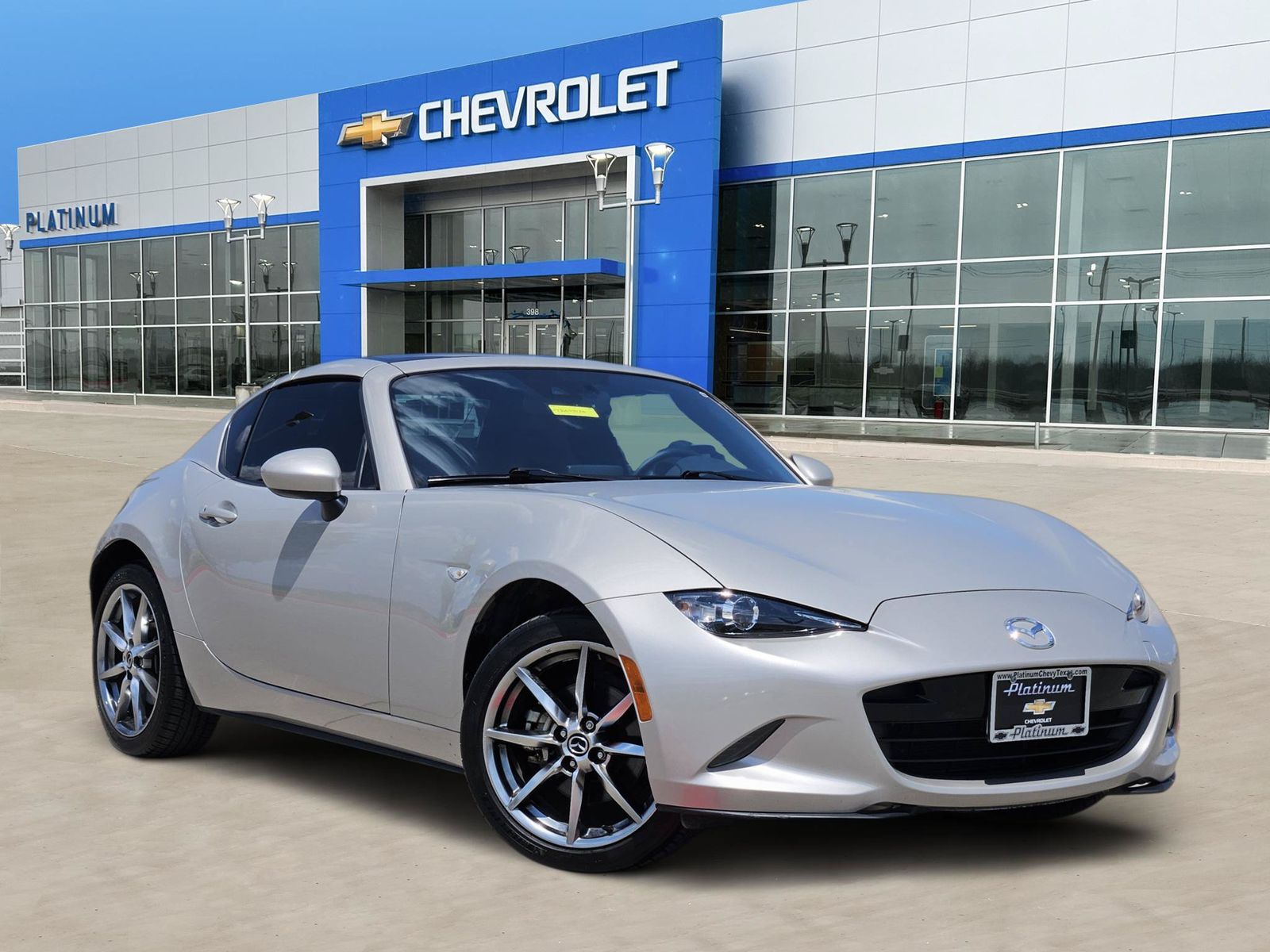 Gray (Platinum Quartz Metallic) 2022 Mazda MX-5 Miata Convertible Rear-Wheel Drive 6-Speed Manual