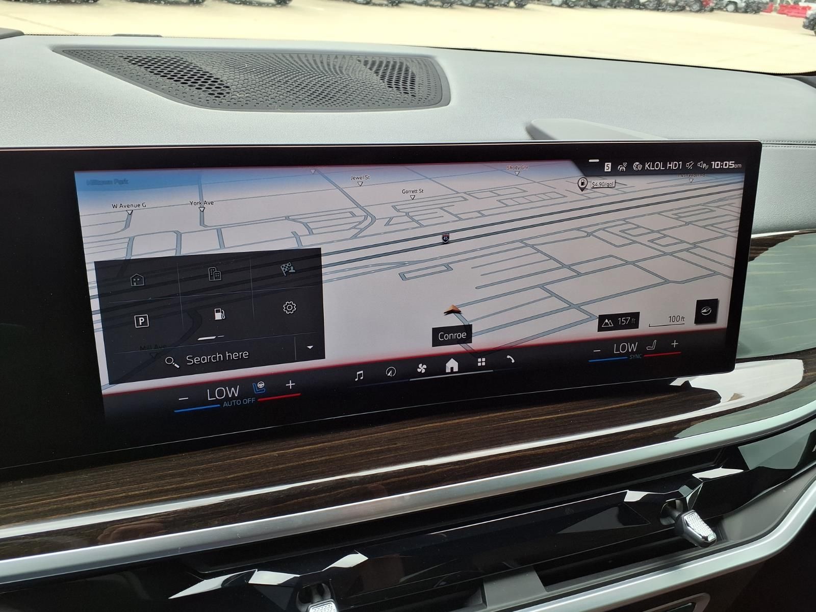 2024 BMW X7 M60i Green at Westside Lexus