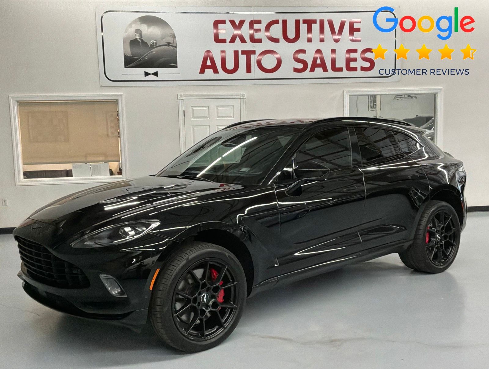 2021 Aston Martin DBX Base